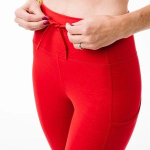 Zyia Red Lined Battleship Pocket Drawstring Luxe 7/8 24" Size:6-8